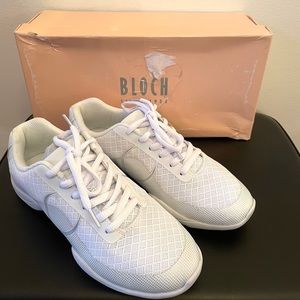 Bloch Troupe Split Sole White Dance Shoe 7.5
